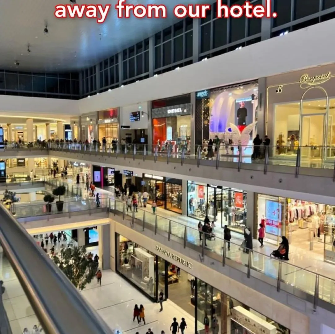 ****  28 May Ariva Center Hotel Azerbaijan