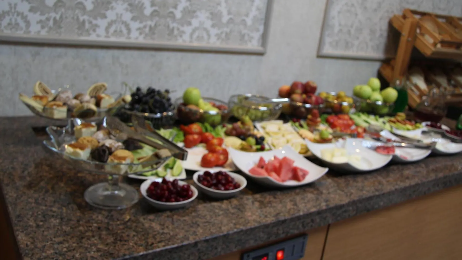 28 May Ariva Center Hotel  Baku